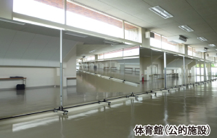 京都府立体育館ホワイエ